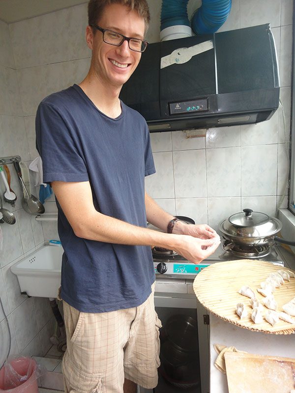 Dicas De Viagem Para Pequim - Fazendo bolinhos (饺子) na casa da família de acolhimento